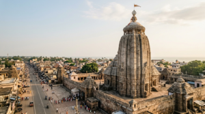 Chennai to Puri Temple guide — Jagannath Temple tower rising above Grand Road in Puri, Odisha