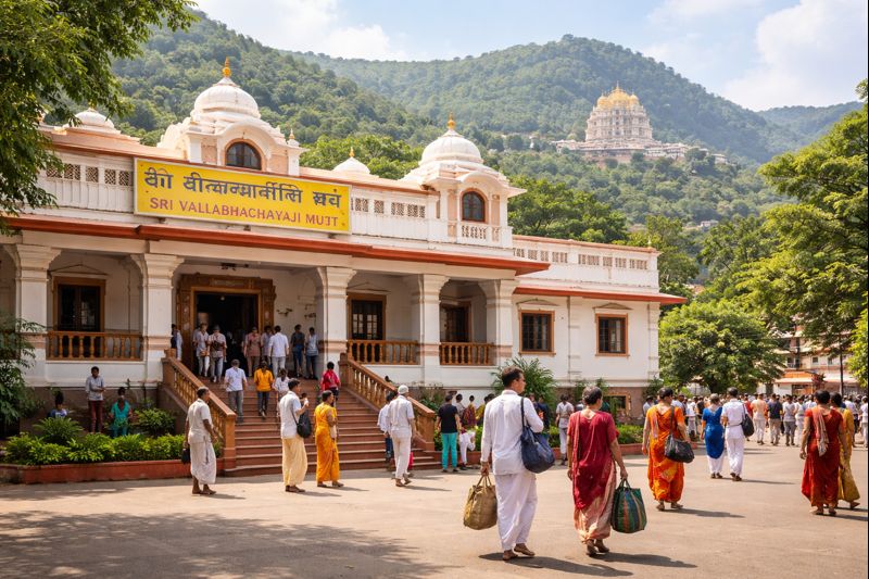 Tirumala Vallabacharya Mutt Rooms accommodation near temple
